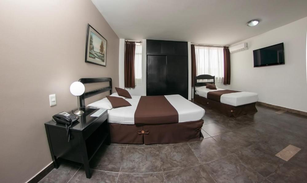 קאלי Hotel Americana מראה חיצוני תמונה