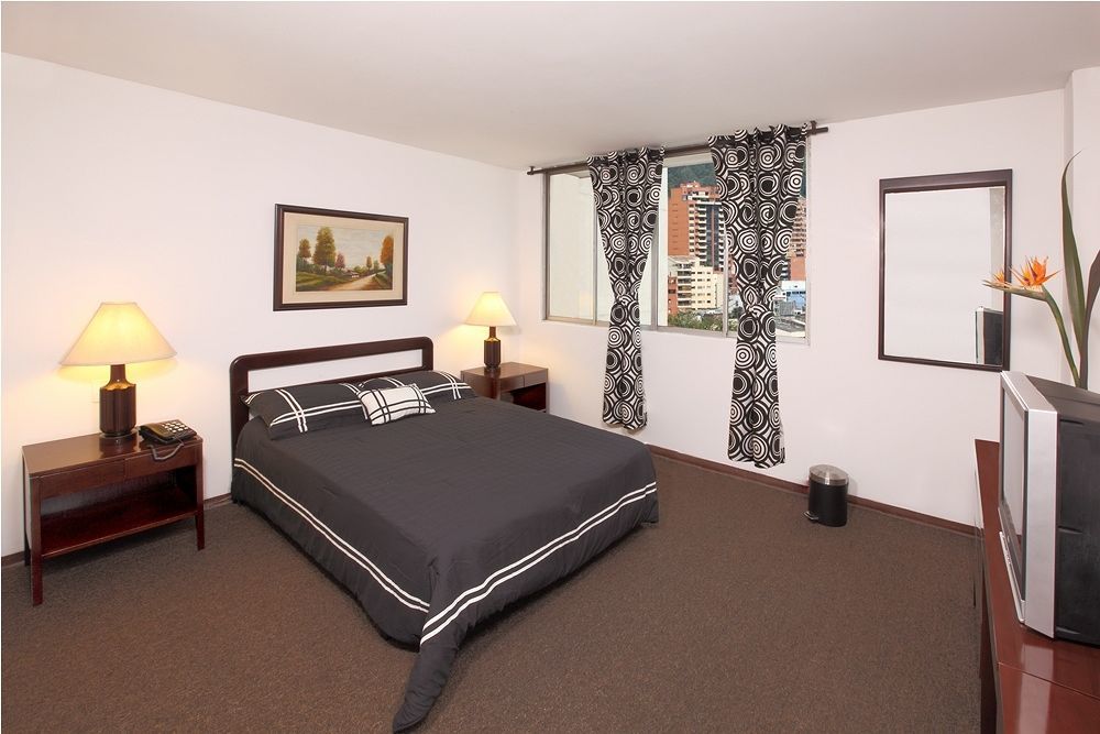 קאלי Hotel Americana מראה חיצוני תמונה